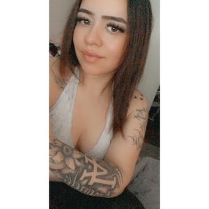 Meet your Posher, Alejandra